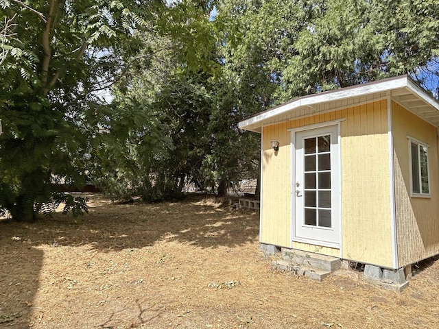 view of outbuilding