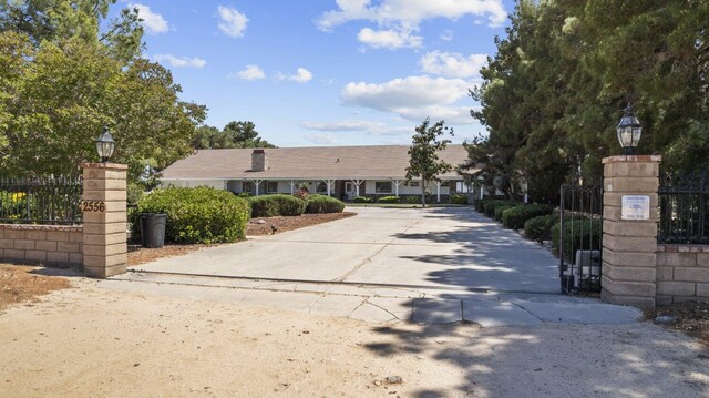 2556 W W Ave N Unit 4, Palmdale, CA 93551