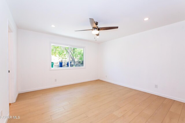 36908 Spanish Broom Dr, Palmdale, CA 93550 - photo 14