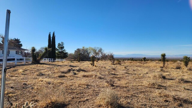 Crystalaire Dr, Llano, CA 93544