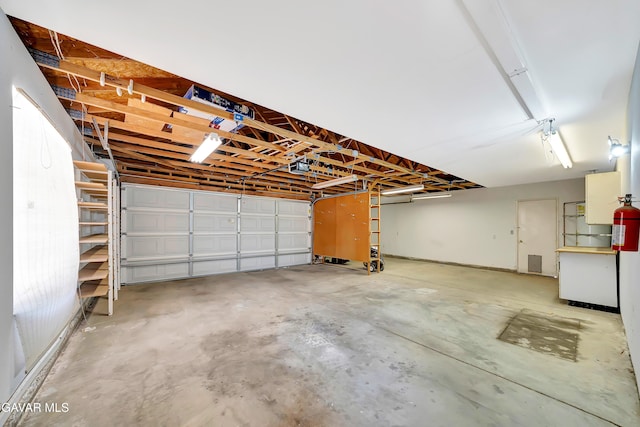 3524 San Jacinto Ave, Rosamond, CA 93560 - view of garage