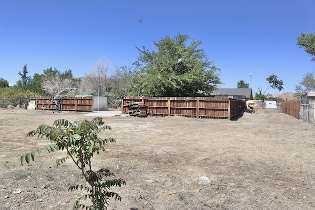 39928 E 179th St, Palmdale, CA 93591 - view of yard