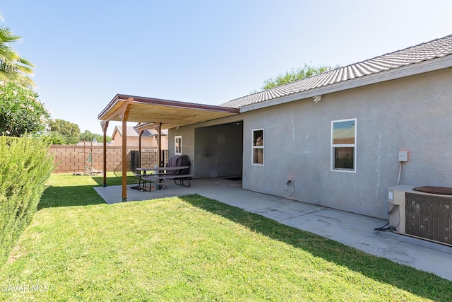 43963 Glenraven Rd, Lancaster, CA 93535 - view of yard with a patio