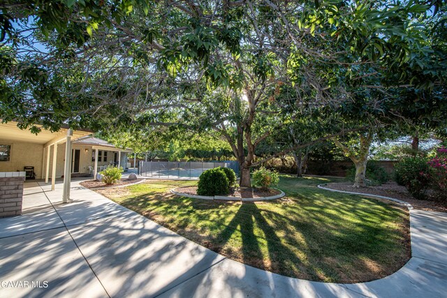 43710 Shiloh Ln, Lancaster, CA 93535 - view of yard with a patio area and a swimming pool