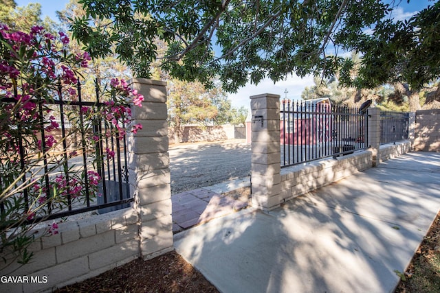 43710 Shiloh Ln, Lancaster, CA 93535 - view of gate