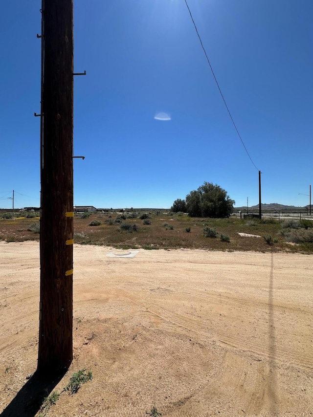 Listing photo 2 for 27421 Twenty Mule Team Rd, Boron CA 93516