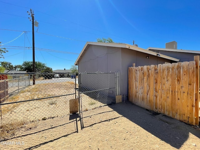 40205 E 162nd St, Palmdale, CA 93591 - view of home's exterior