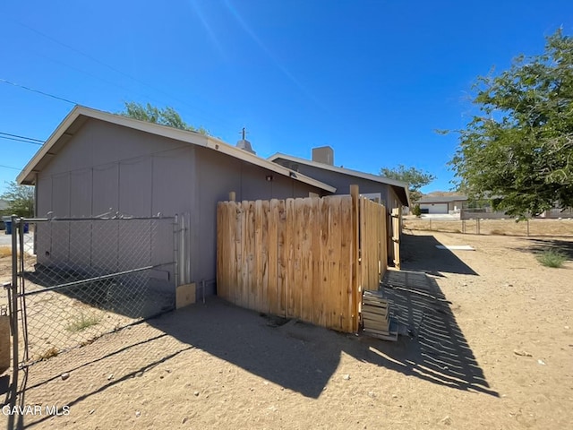 40205 E 162nd St, Palmdale, CA 93591 - view of property exterior