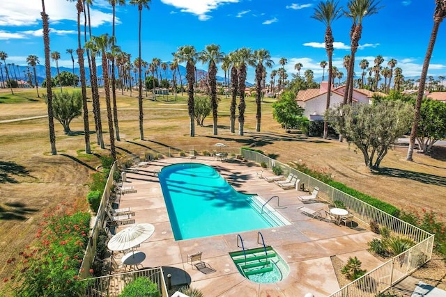 344 Vista Royal Dr, Palm Desert, CA 92211 - community pool featuring fence and a patio