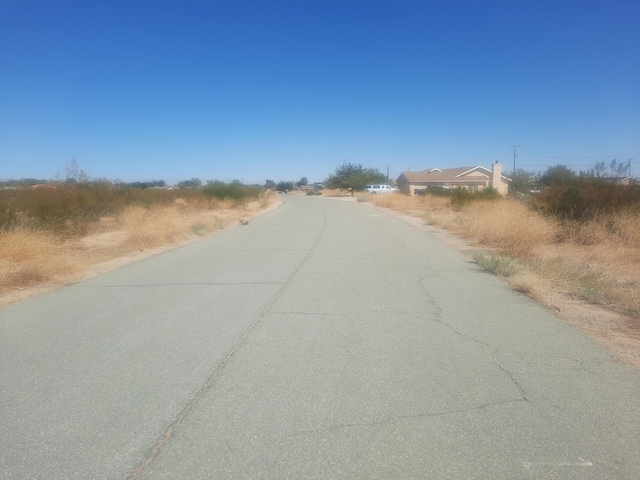 Listing photo 2 for 107th St, California City CA 93505