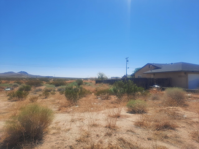 Listing photo 3 for 107th St, California City CA 93505