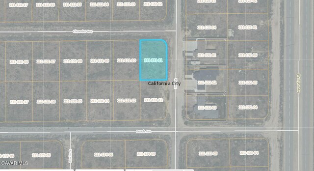 7900 Oleander Ave, California City, CA 93505 - photo 32