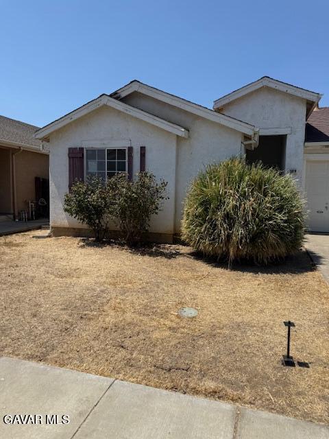 1019 Sparrow Hawk Ln, Patterson, CA 95363 - photo 2