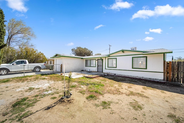 15872 Rexroth St, Mojave, CA 93501 - view of front facade