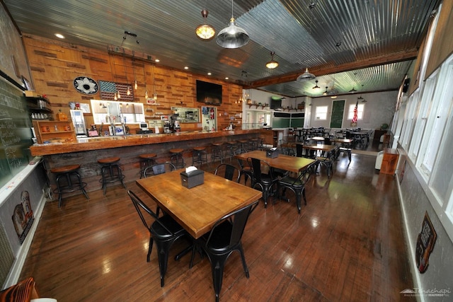 15782 Caliente Creek Rd, Caliente, CA 93518 - dining area featuring a bar and hardwood / wood-style floors