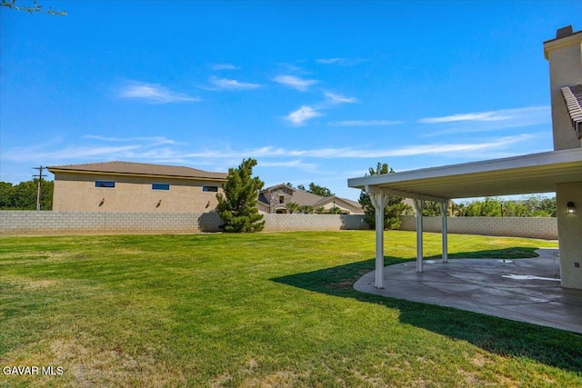 41729 Firenze St, Lancaster, CA 93536 - fenced backyard with a patio