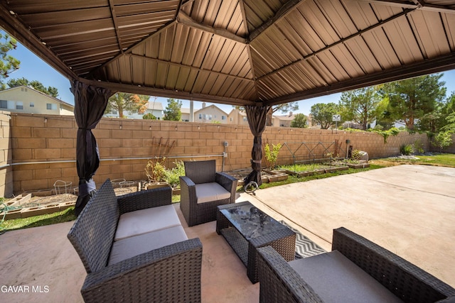 42409 W 66th St, Lancaster, CA 93536 - view of patio / terrace featuring an outdoor hangout area