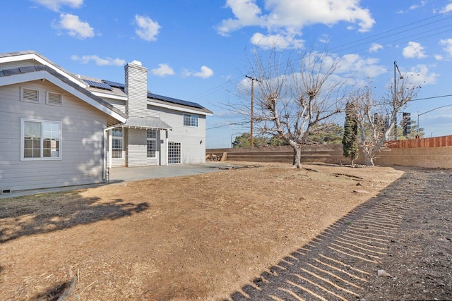 view of yard featuring a patio