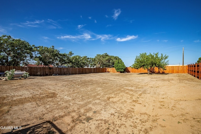 33430 E 133rd St, Pearblossom, CA 93553 - view of fenced backyard
