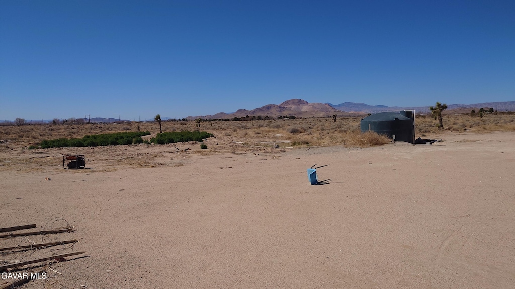 20th St W, Mojave, CA 93501