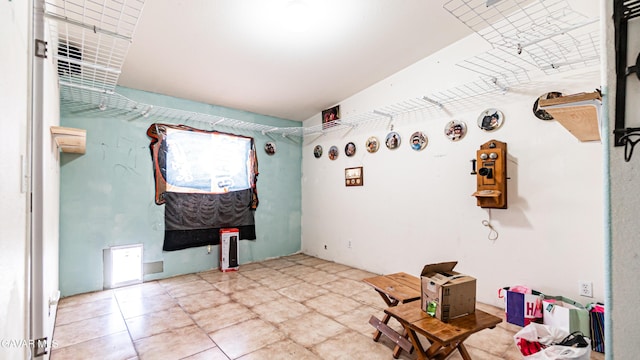 25739 Flatcreek St, Lancaster, CA 93536 - view of empty room