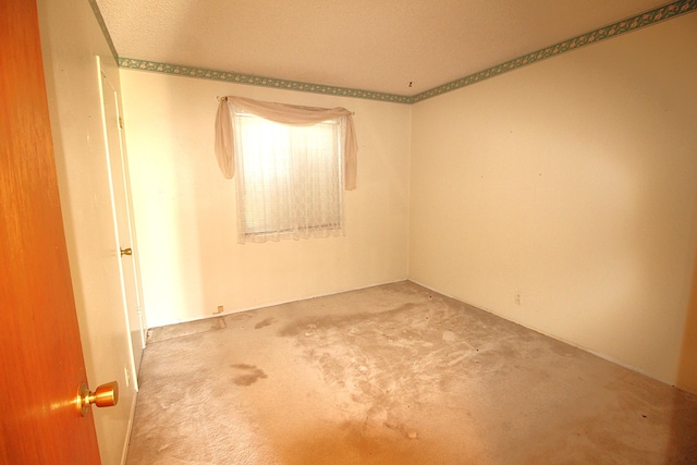 45581 Sancroft Ave, Lancaster, CA 93535 - unfurnished room featuring carpet floors