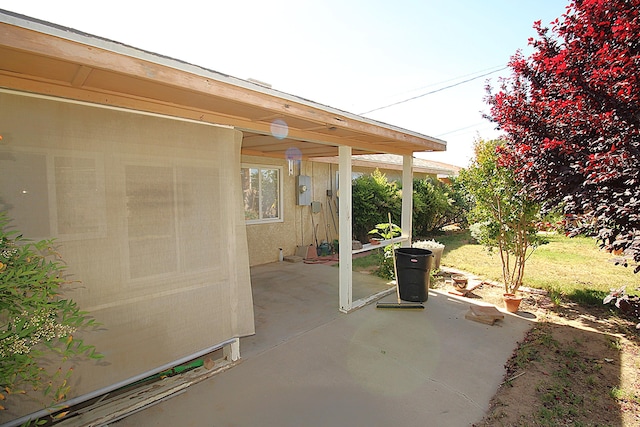 45581 Sancroft Ave, Lancaster, CA 93535 - view of patio / terrace