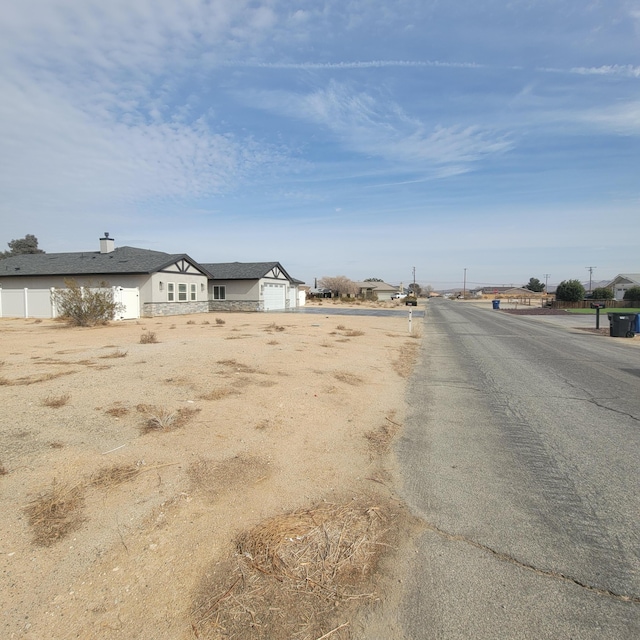 Listing photo 3 for Margery Ave, California City CA 93505