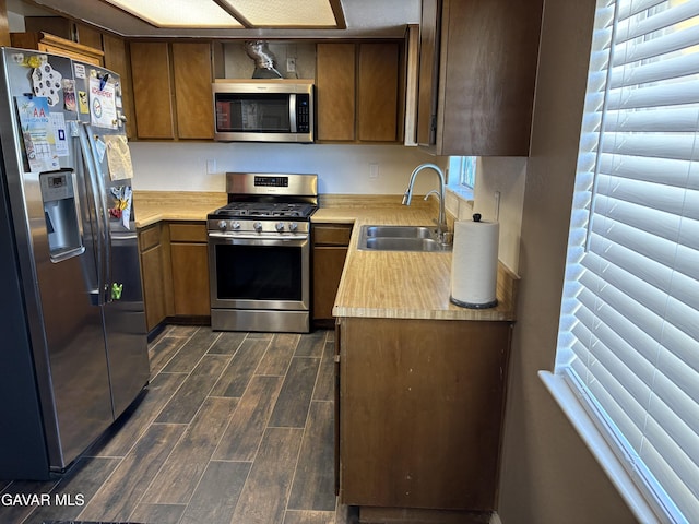 17306 Lakespring Ave, Palmdale, CA 93591 - photo 15