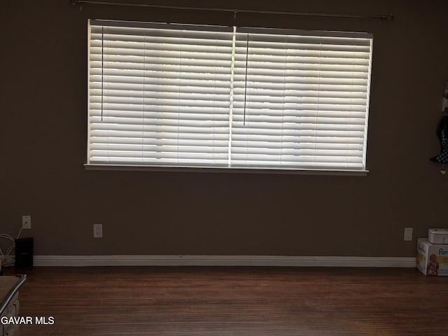 17306 Lakespring Ave, Palmdale, CA 93591 - photo 10
