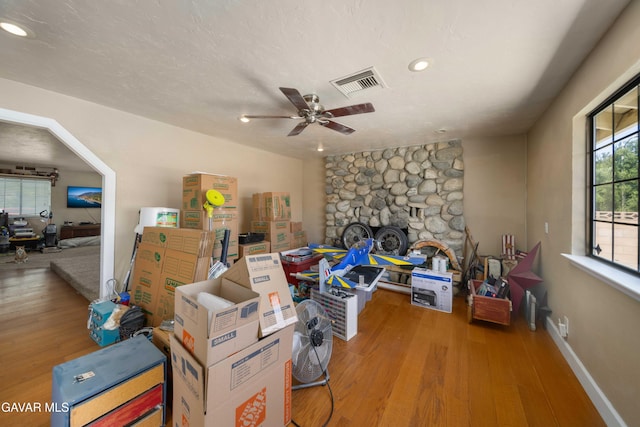 2747 Wilson Ct, Lancaster, CA 93536 - interior space with wood finished floors, ceiling fan, and recessed lighting