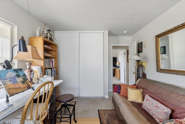 23761 El Rancho Dr, Tehachapi, CA 93561 - carpeted living room featuring a desk