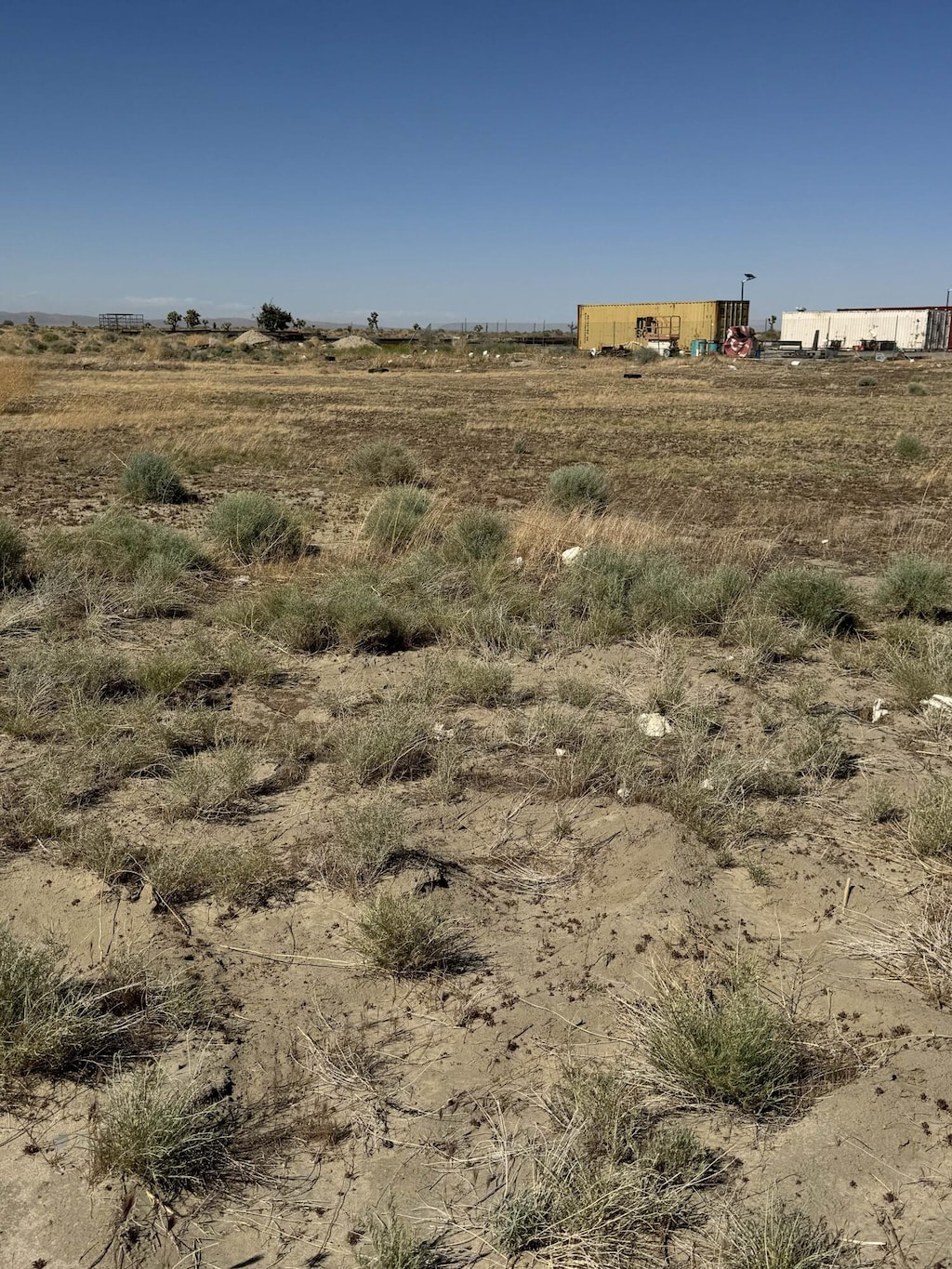 Vic Ave Ste G12 8, Lancaster, CA 93535