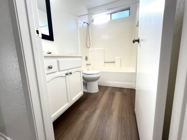 unfurnished bedroom featuring carpet floors, a textured ceiling, and a closet