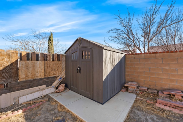 view of outdoor structure