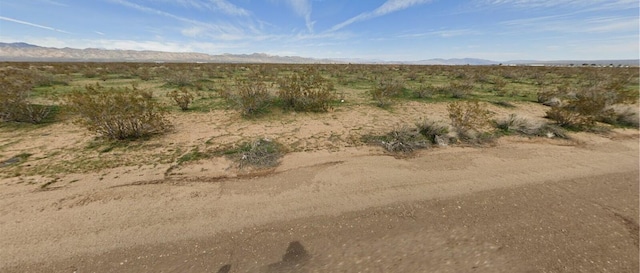 Listing photo 2 for Walpole Ave, California City CA 93505