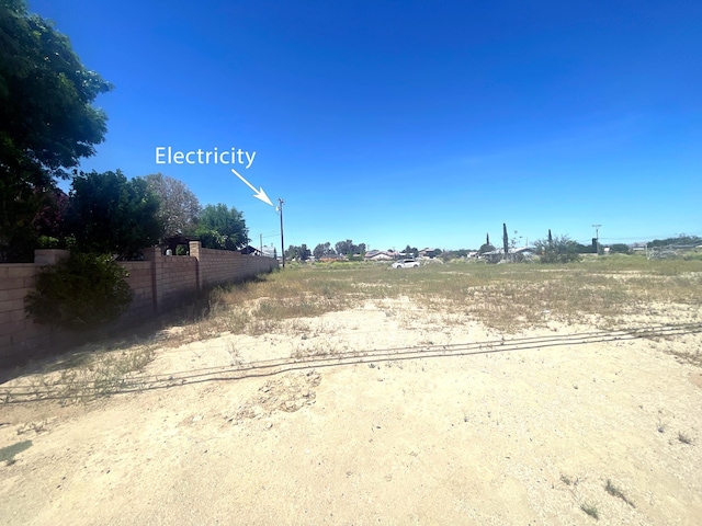 Listing photo 3 for 10031 N Loop, California City CA 93505