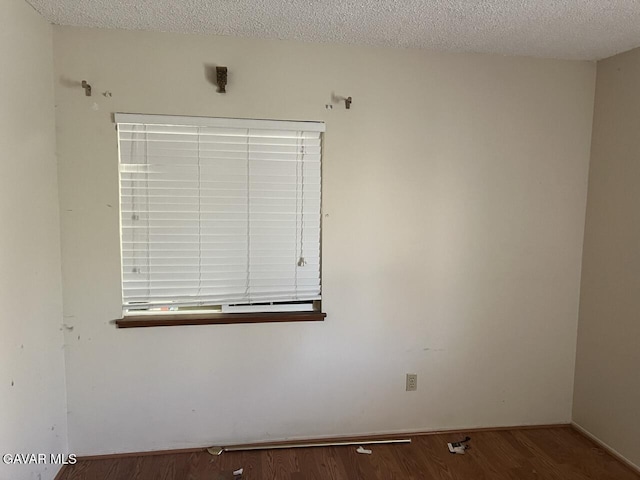 15771 Baker Canyon Rd, Santa Clarita, CA 91390 - photo 6