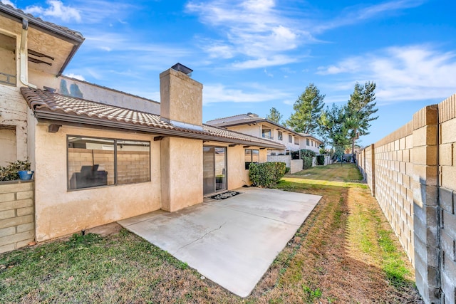 view of yard with a patio