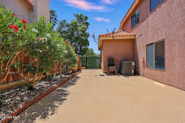 38100 San Mateo Ave, Palmdale, CA 93551 - fenced backyard with a patio area