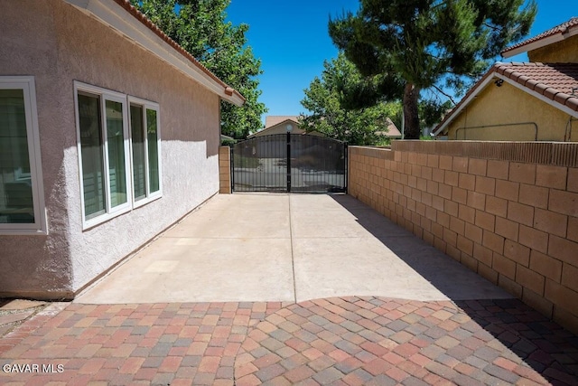 4722 Sungate Dr, Palmdale, CA 93551 - view of patio featuring a gate