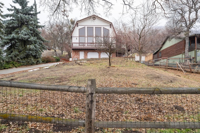 view of front of house with a garage