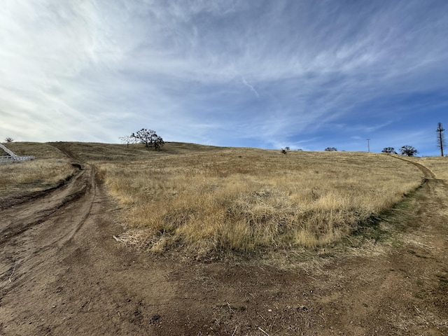 Listing photo 2 for Mountainview Dr, Tehachapi CA 93561