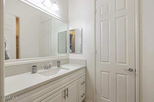 4713 Vahan Ct, Lancaster, CA 93536 - photo 29