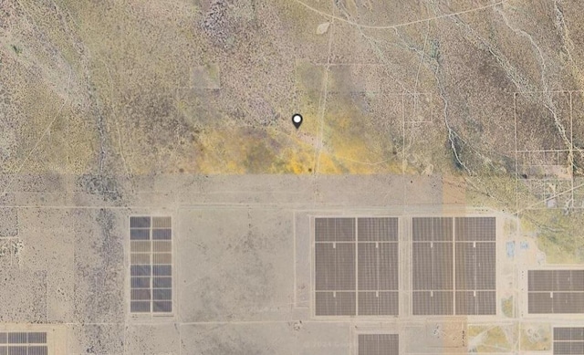 205th St W, North Of Patterson, Rosamond, CA 93560