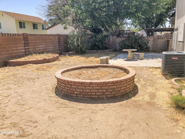 1132 Morven St, Lancaster, CA 93535 - view of fenced backyard