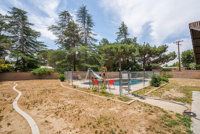 43818 Halcom Ave, Lancaster, CA 93536 - view of fenced backyard
