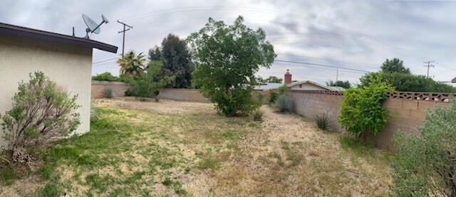 44504 Watford Ave, Lancaster, CA 93535 - photo 12
