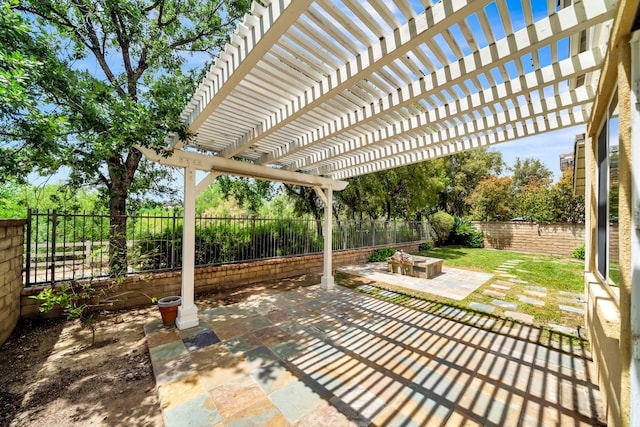 27735 Summer Grove Pl, Valencia, CA 91354 - fenced backyard with a patio area and a pergola