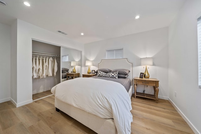 11946 Aneta St, Culver City, CA 90230 - bedroom with visible vents, baseboards, light wood-type flooring, and recessed lighting